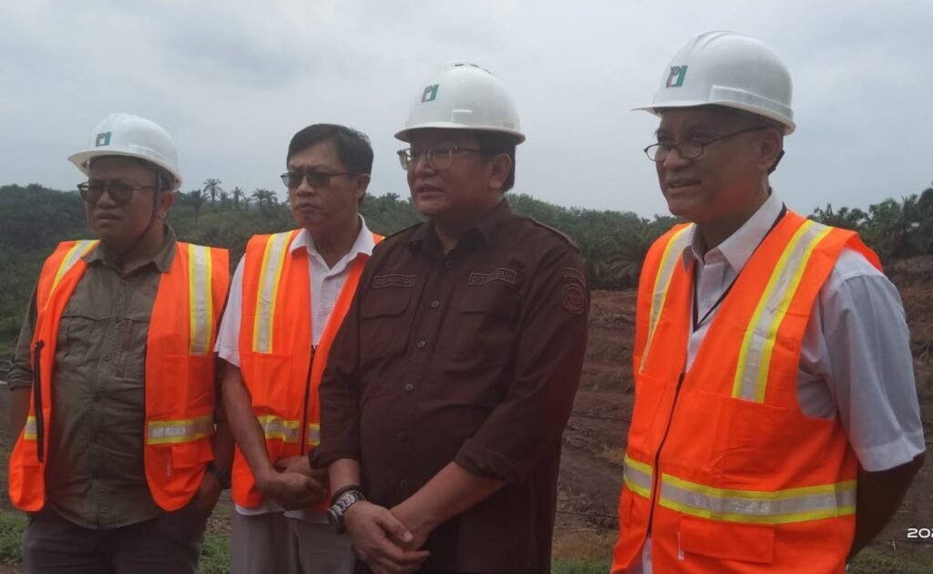 Macam-macam bantuan program PSR untuk petani kelapa sawit.