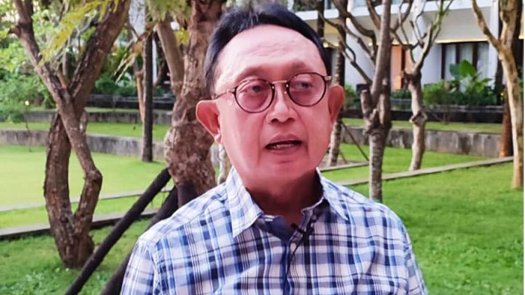 Tim BiFlow ITS Surabaya Juara Kompetisi Inovasi Digital Sawit Ketua Umum GAPKI Eddy Martono