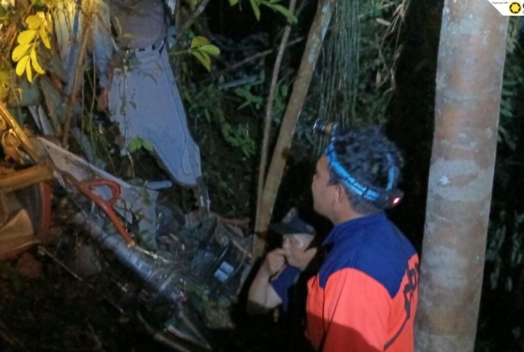 Heli jatuh di Sekadau