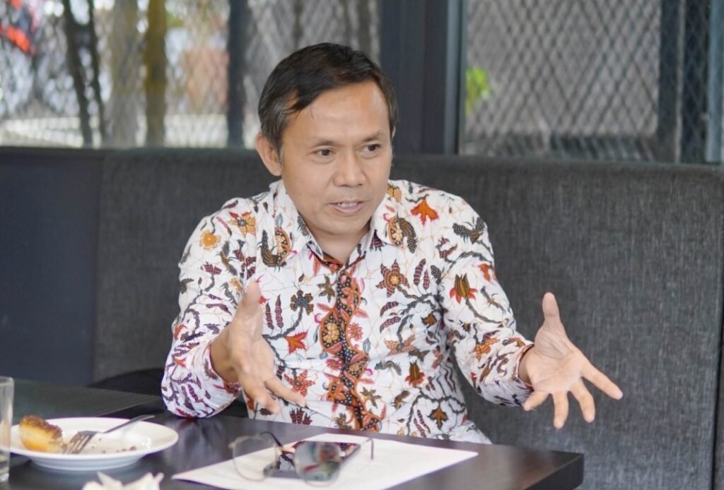 Direktur Eksekutif Transisi Bersih, Abdurrahman Arum