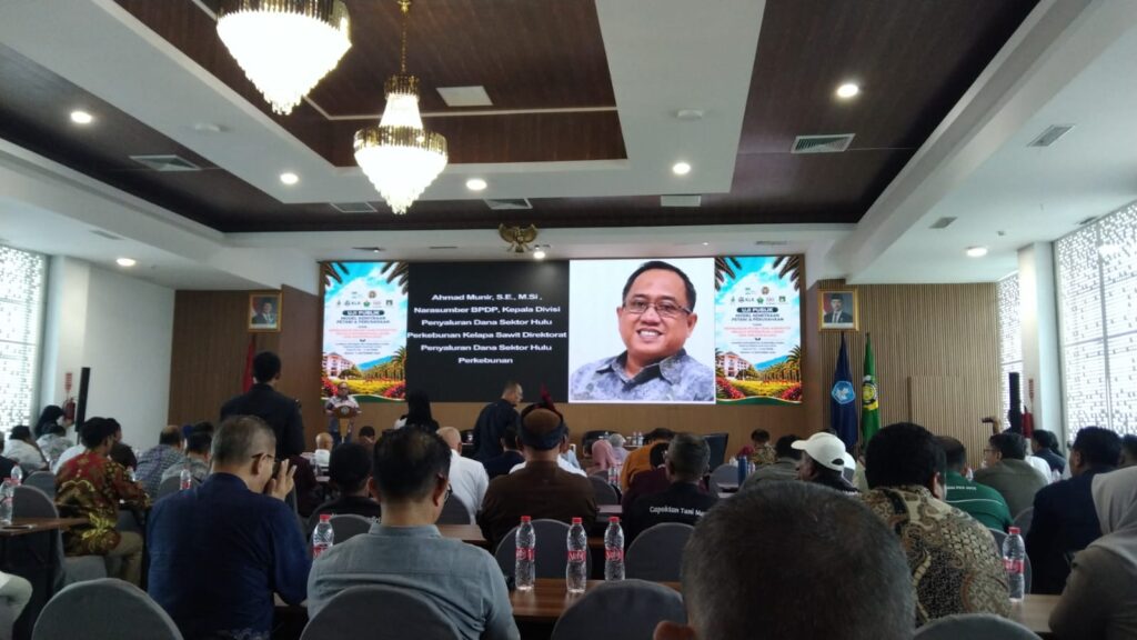 Dukung Hilirisasi, BPDP Dorong Korporatisasi Petani Sawit Berkelanjutan Kepala Divisi Penyaluran Dana Sektor Hulu Perkebunan Kelapa Sawit BPDP, Ahmad Munir