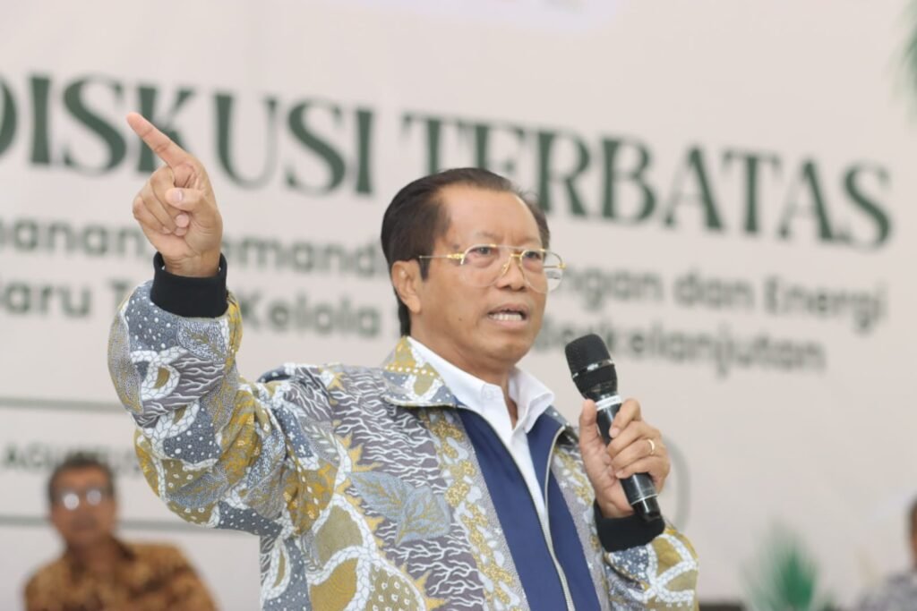 Satu Kelola Bentang Alam: Kunci Atasi Tantangan Pangan, Energi, dan Iklim Prof. Petru Gunarso