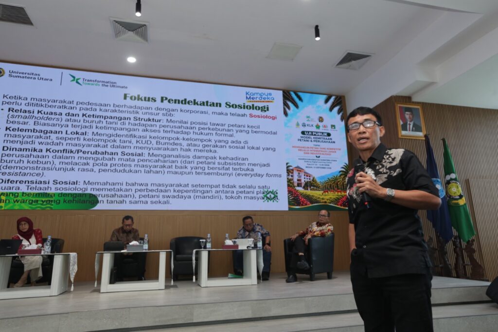 Penguatan Kemitraan Petani Sawit Butuh Pendekatan Sosiologi Antropologi Yusak Maryunianta, peneliti sosial ekonomi Universitas Sumatra Utara (USU), dalam Diskusi Uji Publik di Kampus USU Medan, Selasa (15 September 2026).